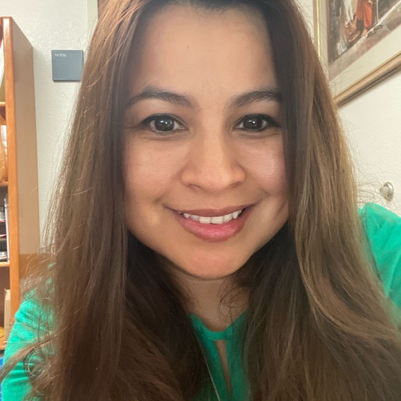 Meet your Posher, Marily - Picture 2 of 3